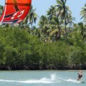 Commentaire de Joël sur son surf camp au Brésil à Tibau do Sul avec Rémi et Trip Adékua