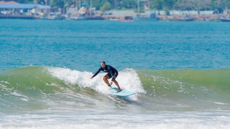 Votre séjour surf au Sri Lanka en surf camp avec matériel et demi-pension