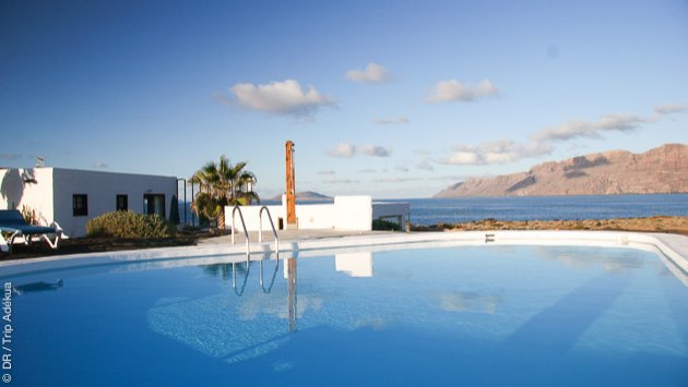 la piscine de votre chambre d'hote pour vos vacances surf à Lanzarote