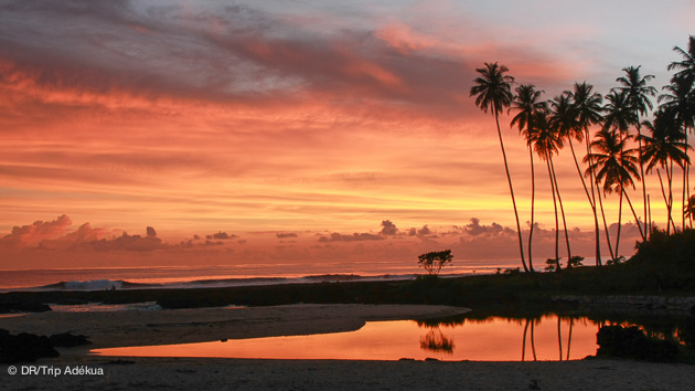 coucher de soleil sur le spot à Simeulue