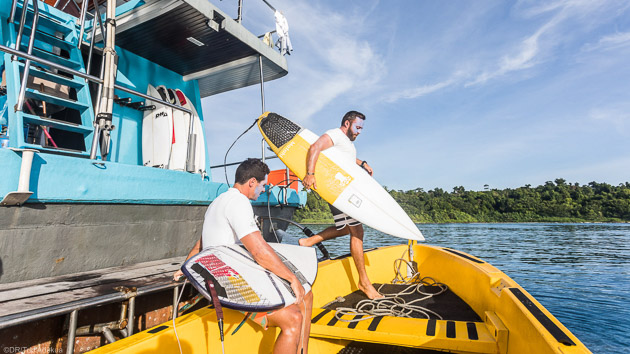 Un boat trip exceptionnel à la recherche des meilleures vagues de Sumatra