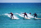 Apprenez le surf à Corralejo - voyages adékua