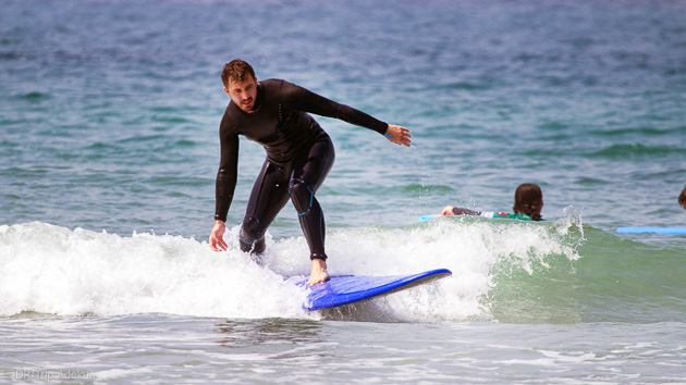 Progressez en surf pendant votre séjour au Portugal