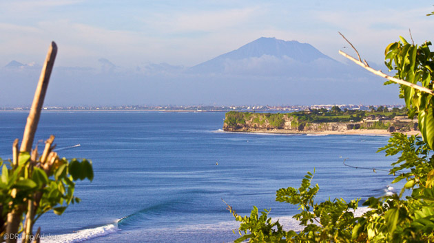 Un surf trip unique à Bali en Indonésie