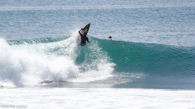 Surfez les meilleures vagues de Bali en Indonésie