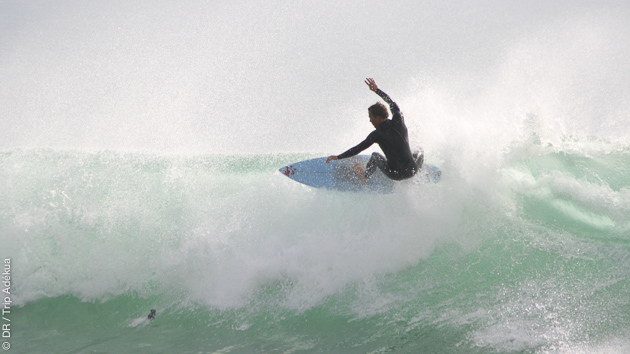Surfez les meilleures vagues de Landes à Biscarrosse