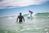 Vos cours de surf sur le spot d’Hendaye - voyages adékua