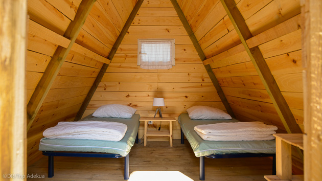 Votre hébergement en surf camp tout confort dans un camping 4 étoiles